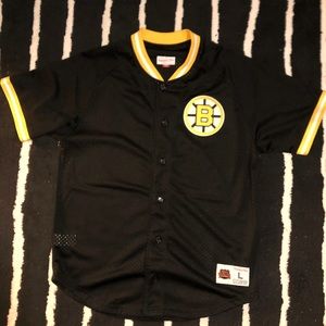 Boston bruins Mitchell and ness baseball jersey